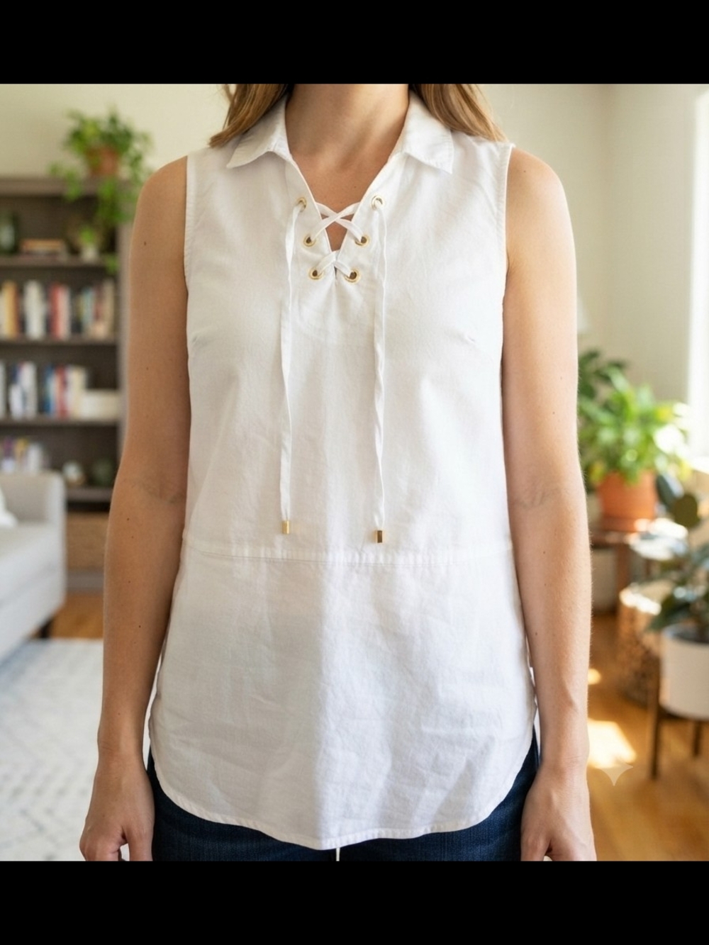 Ellen Tracy White Sleeveless Lace-Up Collared Tank